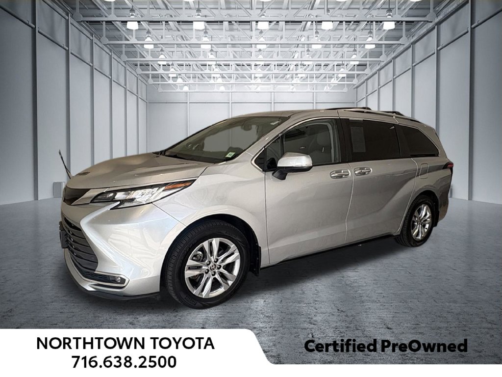 2022 Toyota Sienna Limited