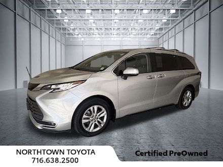 2022 Toyota Sienna Limited 7 Passenger Minivan/Van