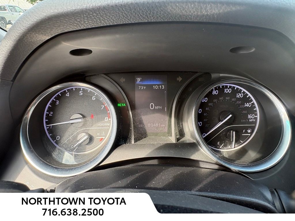 Used 2020 Toyota Camry SE Sedan