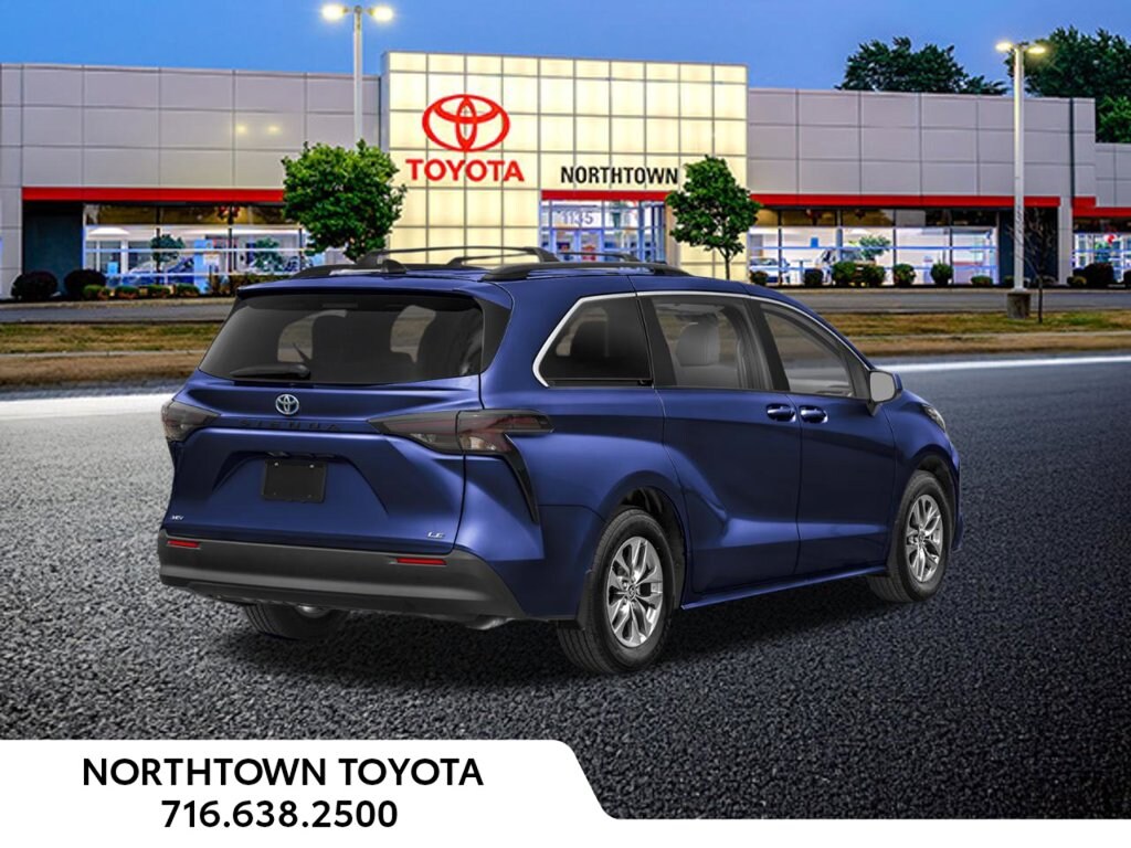 New 2026 Toyota Sienna LE 8 PASSENGER