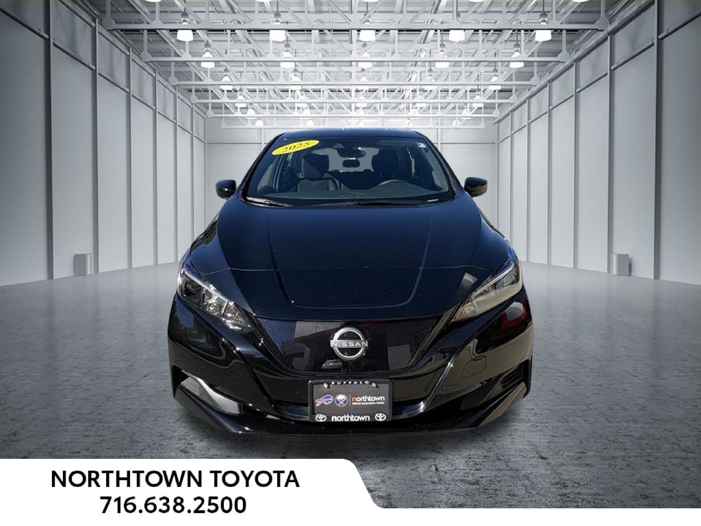 2025 Nissan Leaf S