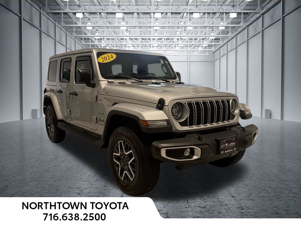 2024 Jeep Wrangler Sahara SUV