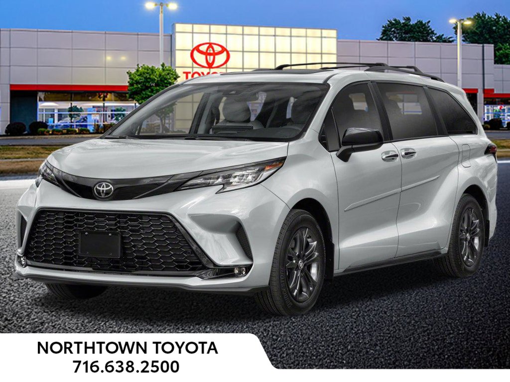 New 2026 Toyota Sienna XSE 7 PASSENGER