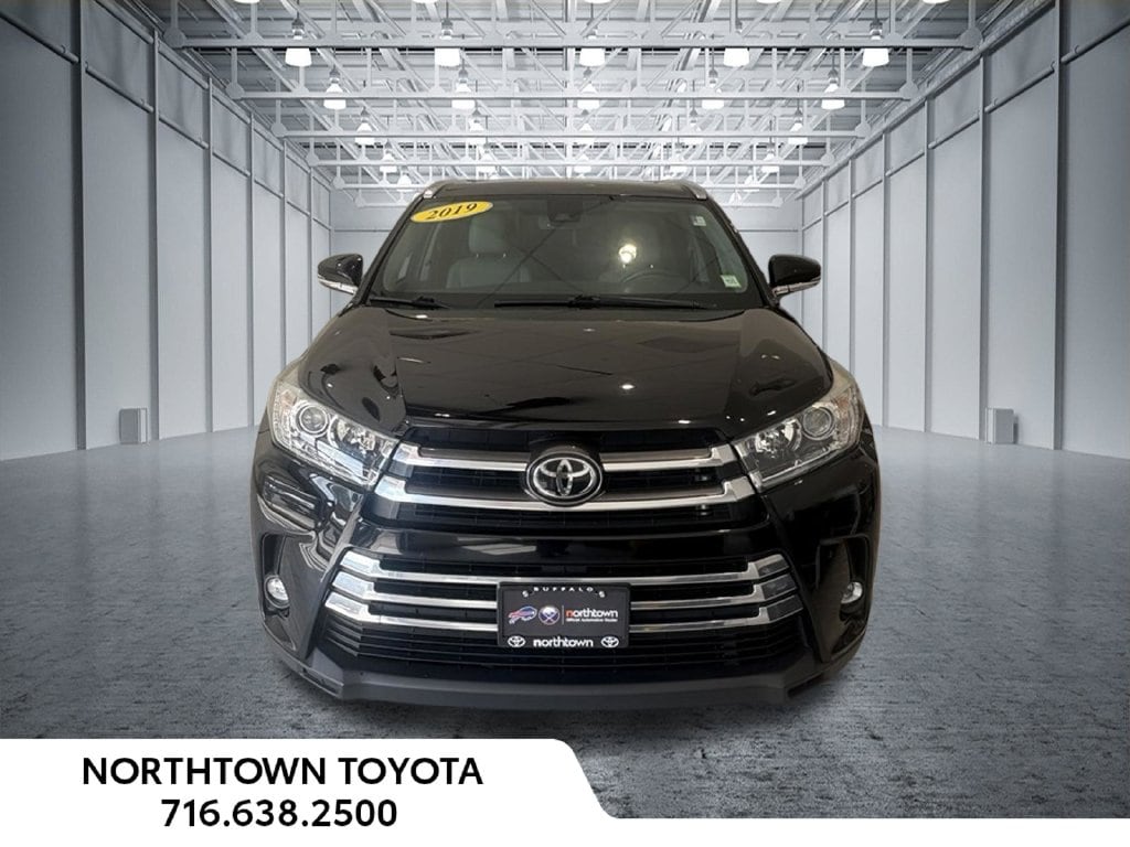 Used 2019 Toyota Highlander Limited SUV