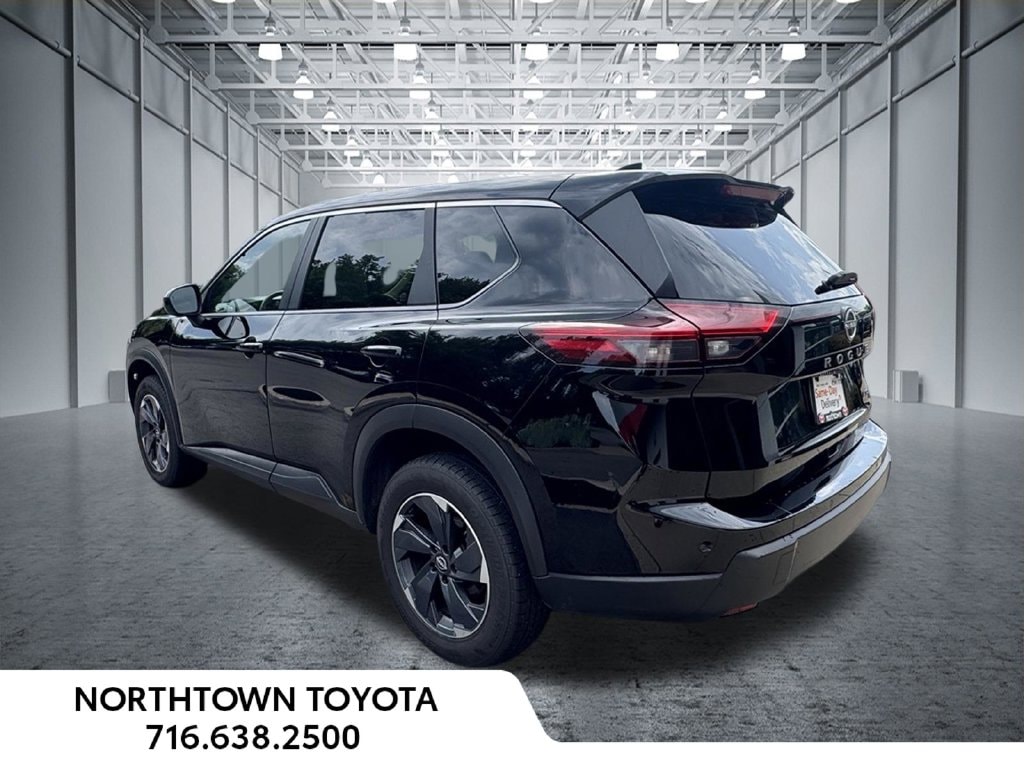 Used 2025 Nissan Rogue SV SUV