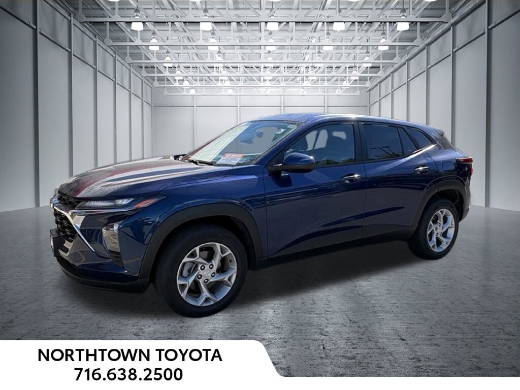 Used 2024 Chevrolet Trax LS SUV