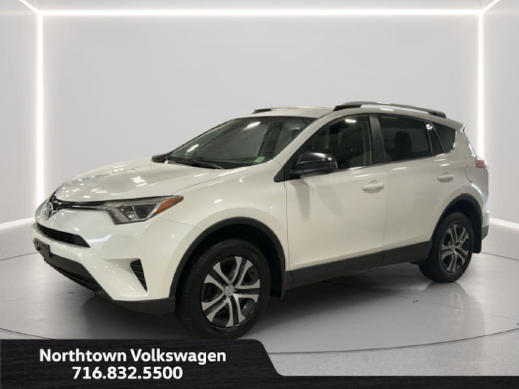 Used 2016 Toyota RAV4 LE SUV