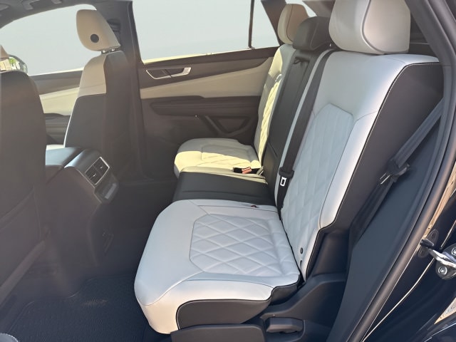 2026 Volkswagen Atlas Cross Sport SEL Premium R-LINE - Photo 23