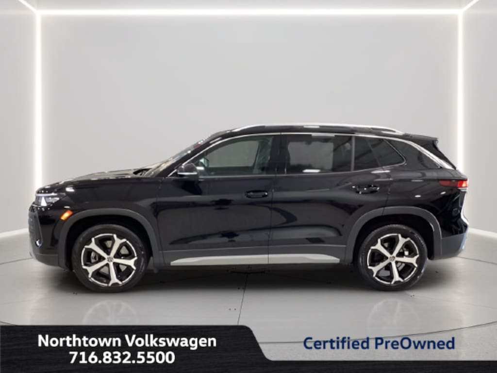 Certified 2025 Volkswagen Tiguan 2.0T SE SUV