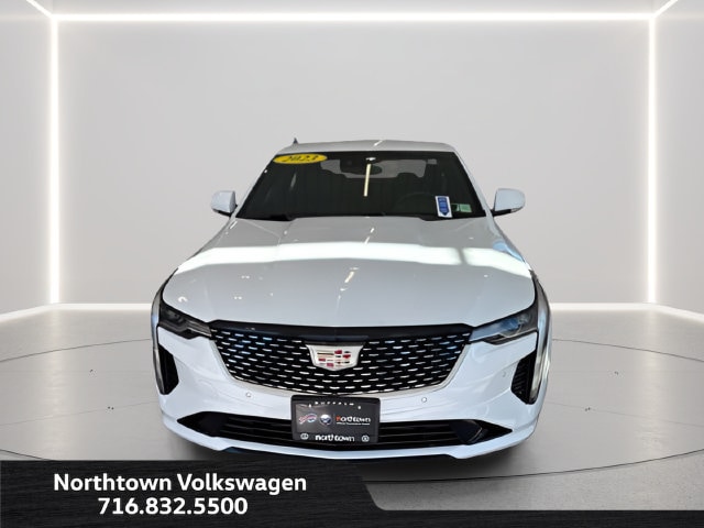 2023 Cadillac CT4