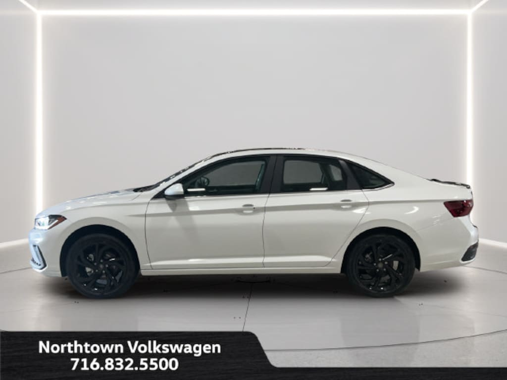 New 2027 Volkswagen Jetta 1.5T SE Sedan