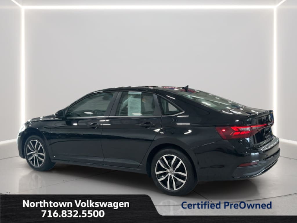 Certified 2026 Volkswagen Jetta 1.5T SE Sedan
