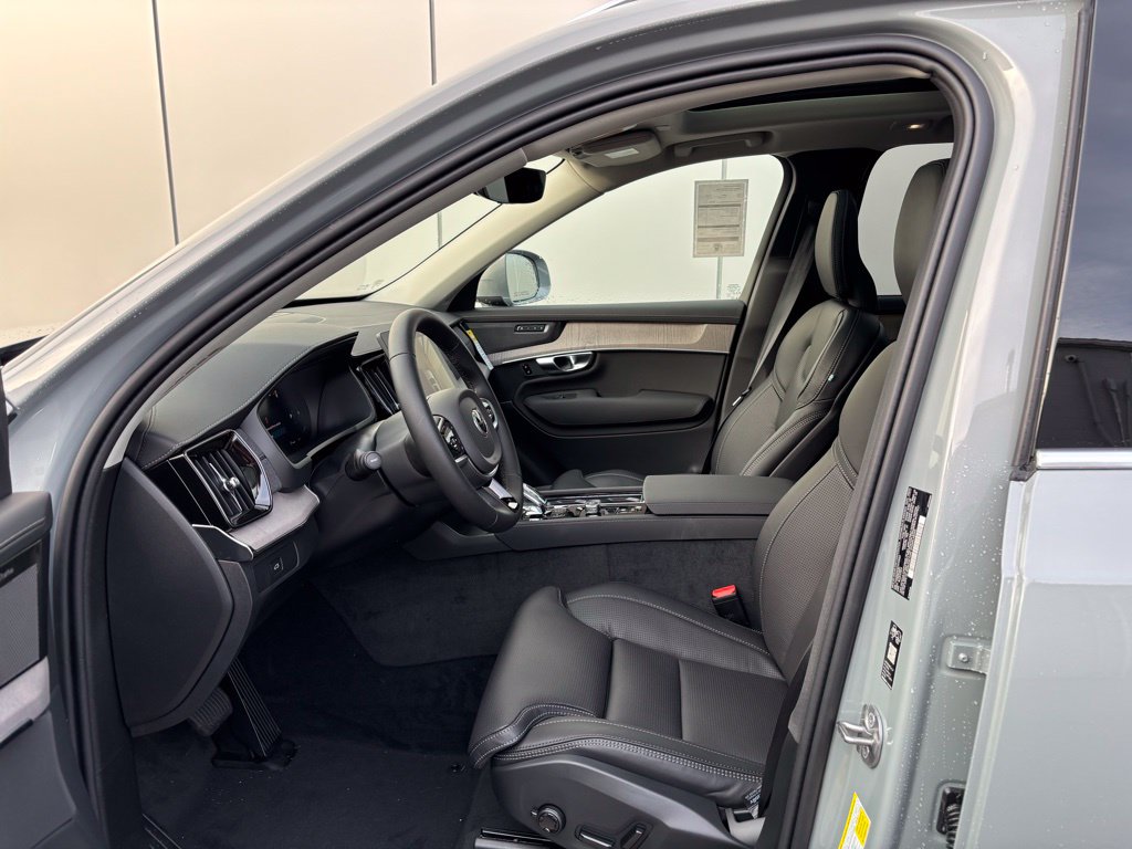 2026 Volvo XC90 Ultra - Photo 15