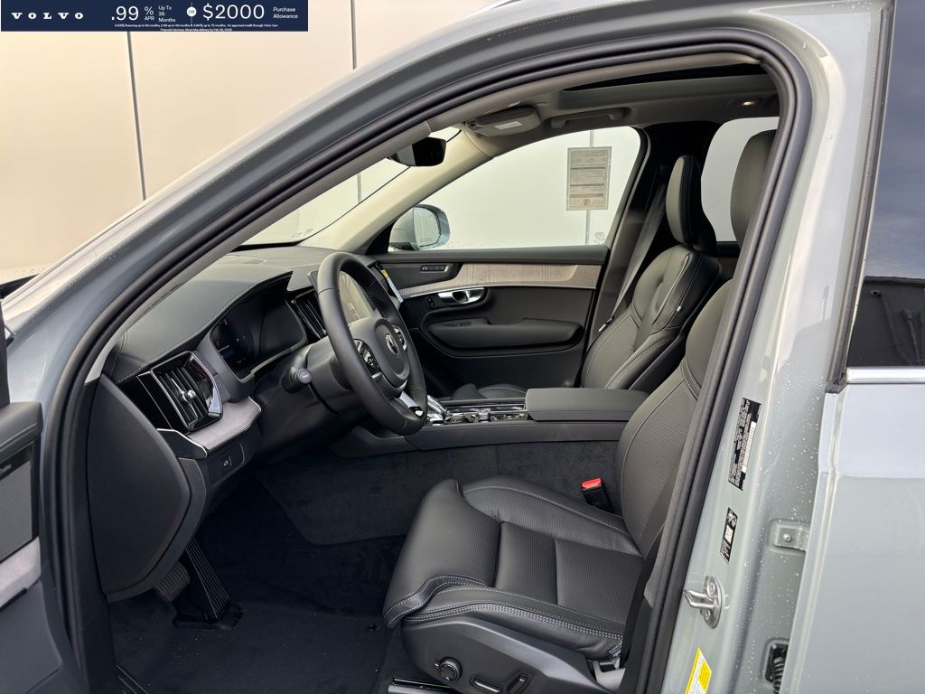 2026 Volvo XC90 Ultra - Photo 15