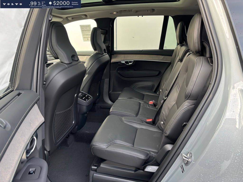 2026 Volvo XC90 Ultra - Photo 16