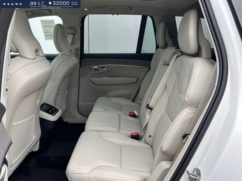 2026 Volvo XC90 Ultra - Photo 16