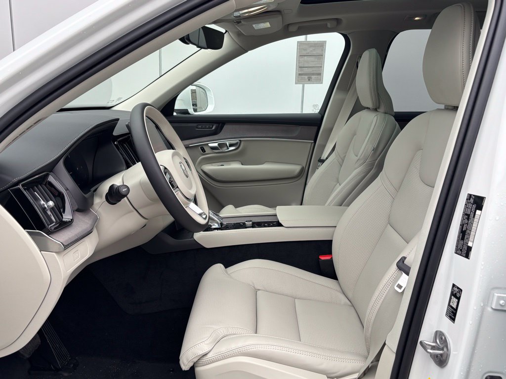 2026 Volvo XC90 Ultra - Photo 15