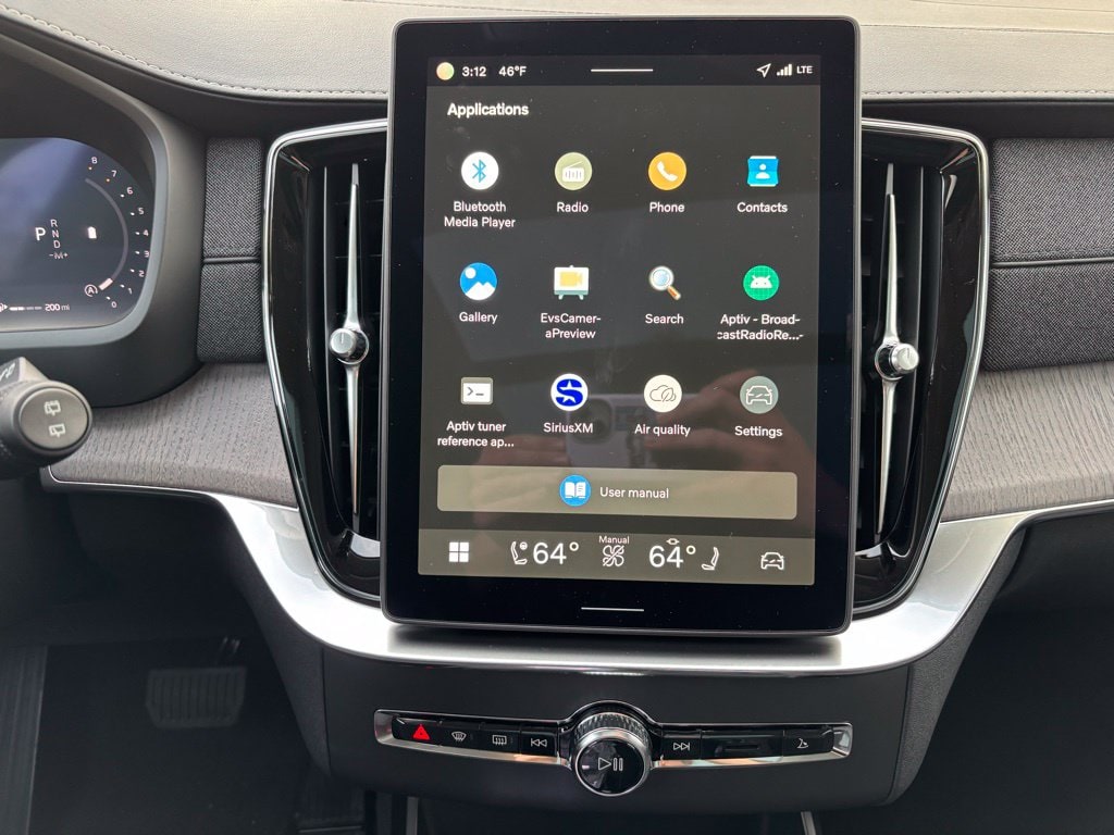 2026 Volvo XC90 Ultra - Photo 12