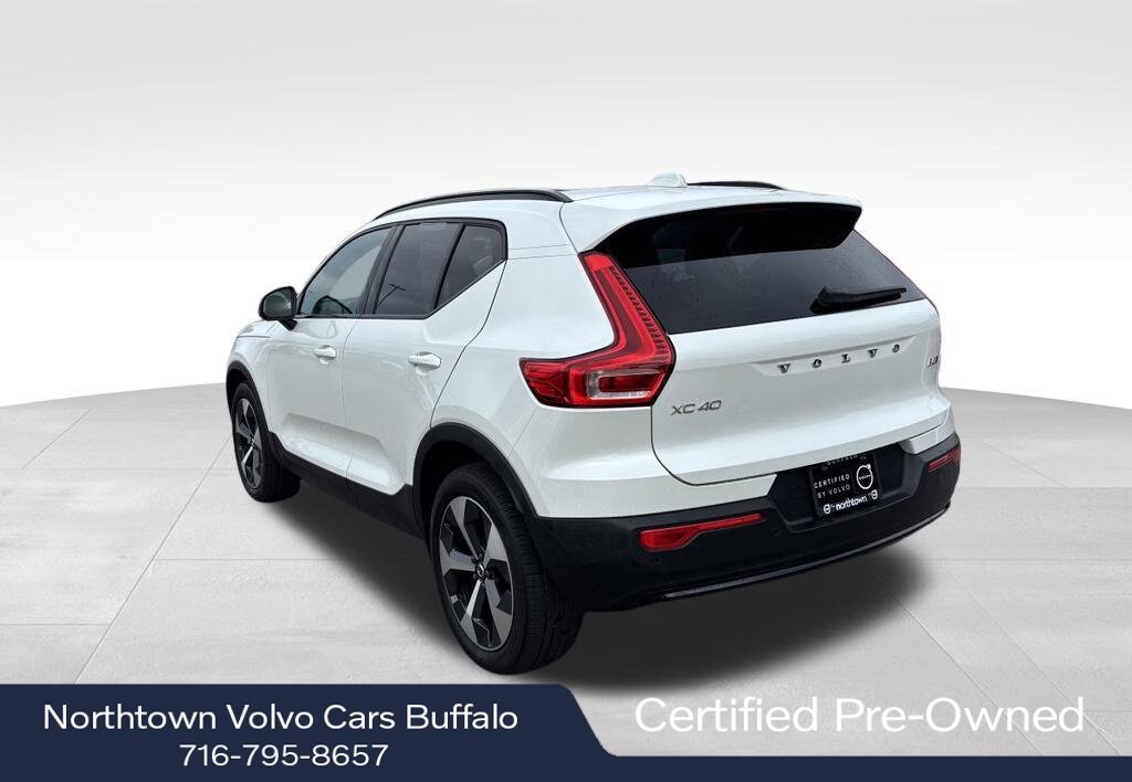 Used 2026 Volvo XC40 B5 Plus SUV