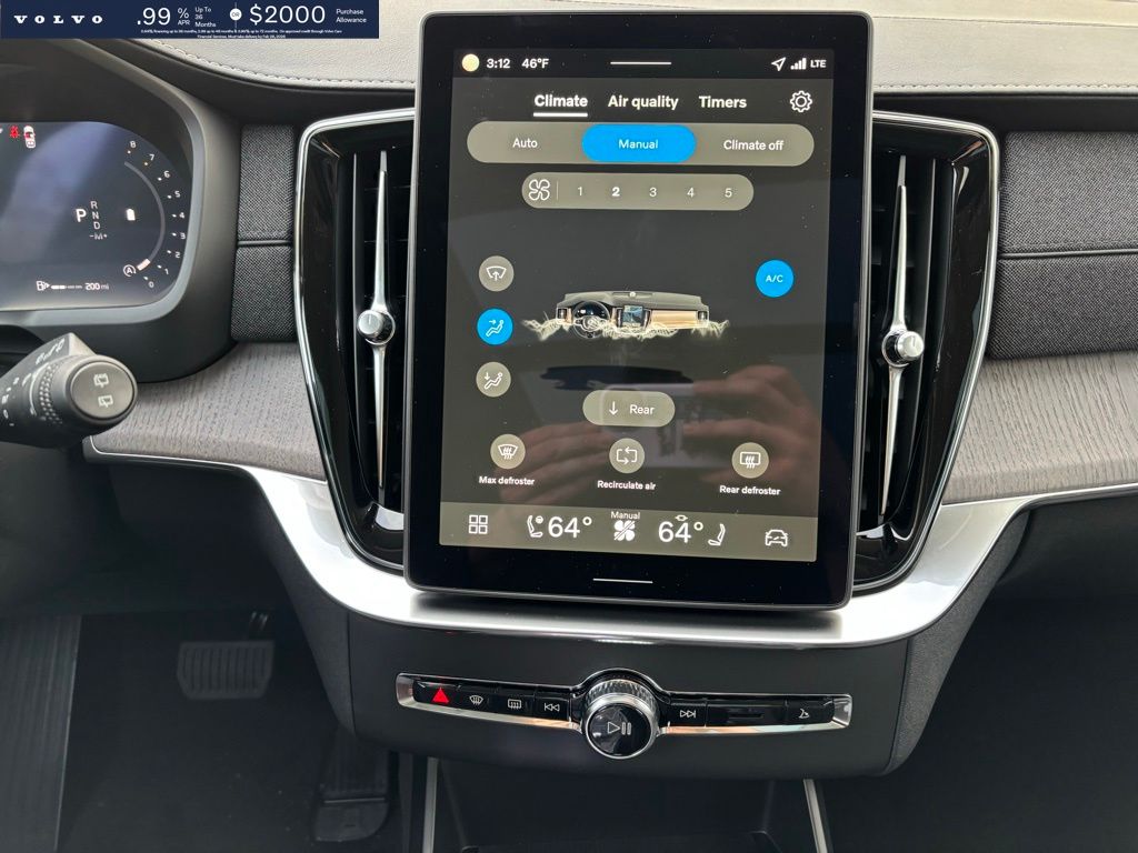 2026 Volvo XC90 Ultra - Photo 14