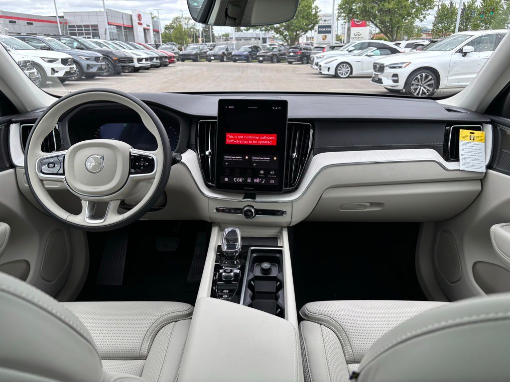 2026 Volvo XC60 Ultra - Photo 10