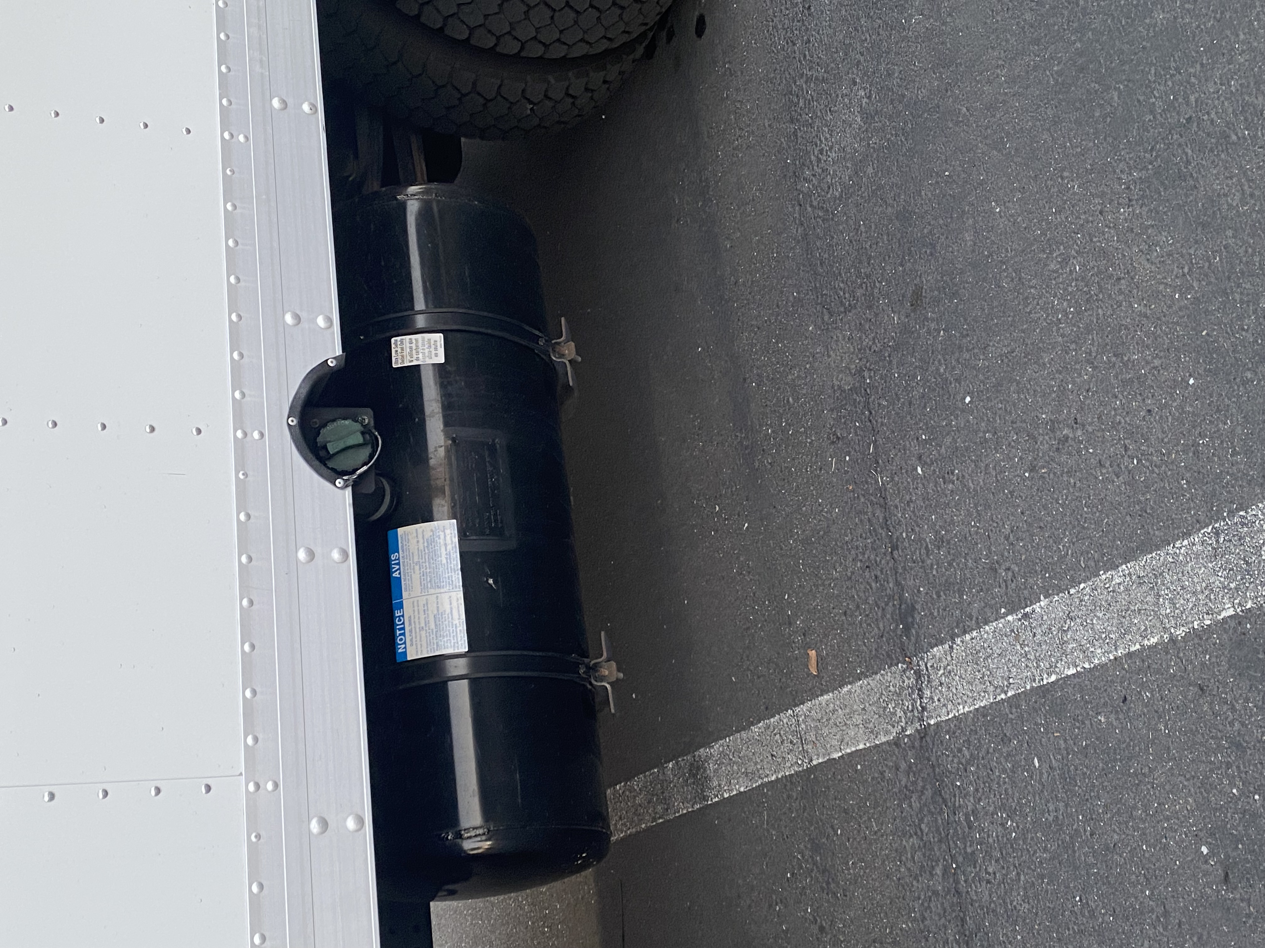 2018 Isuzu NRR - Photo 18