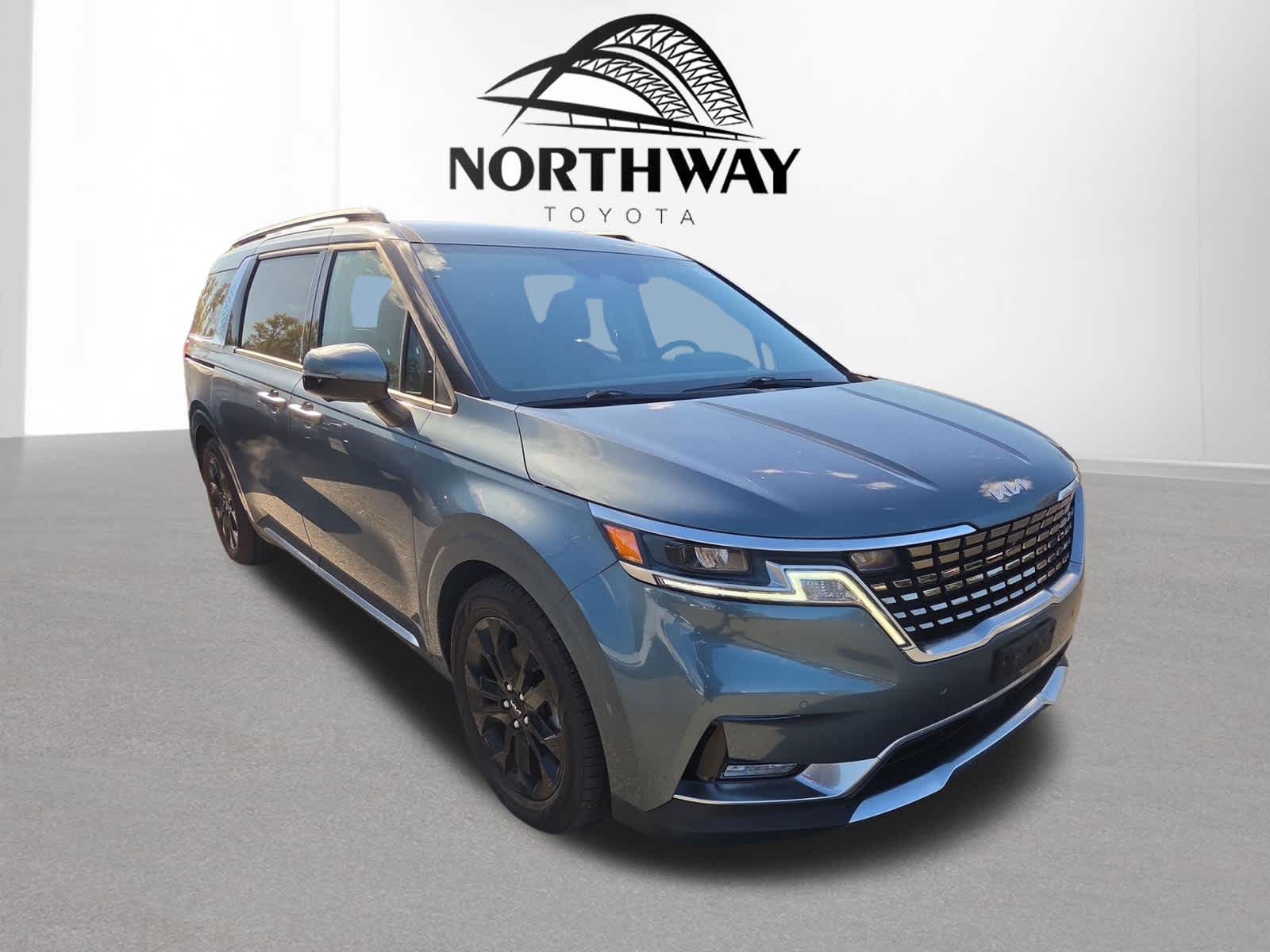 2022 Kia Carnival SX