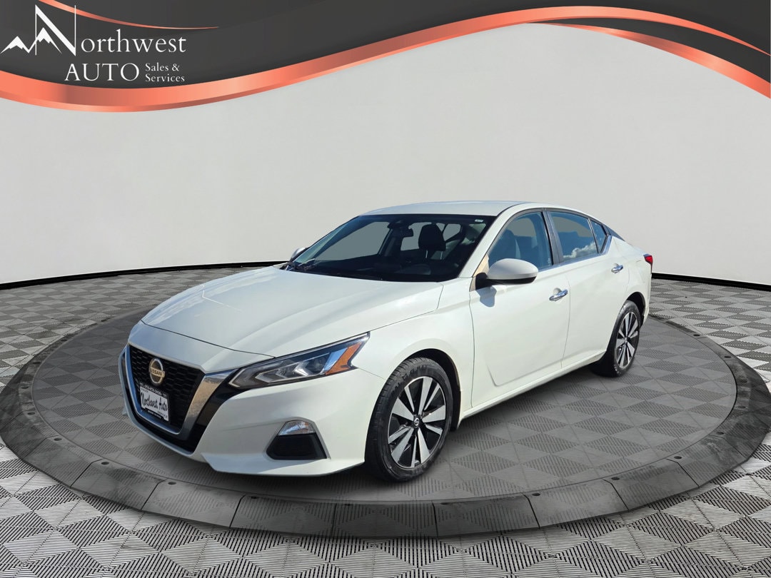 2022 Nissan Altima SV