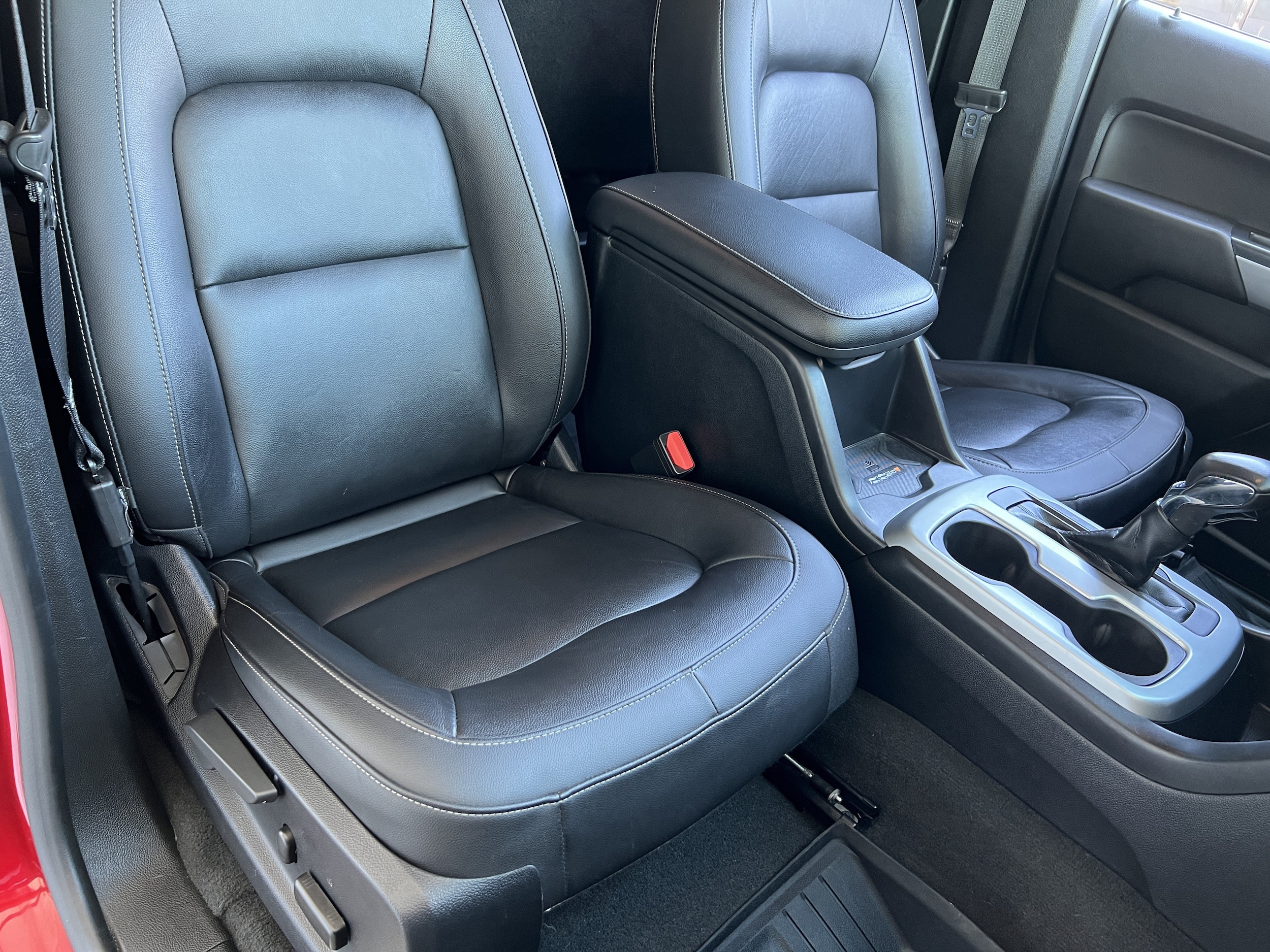 2022 Chevrolet Colorado ZR2 - Photo 22