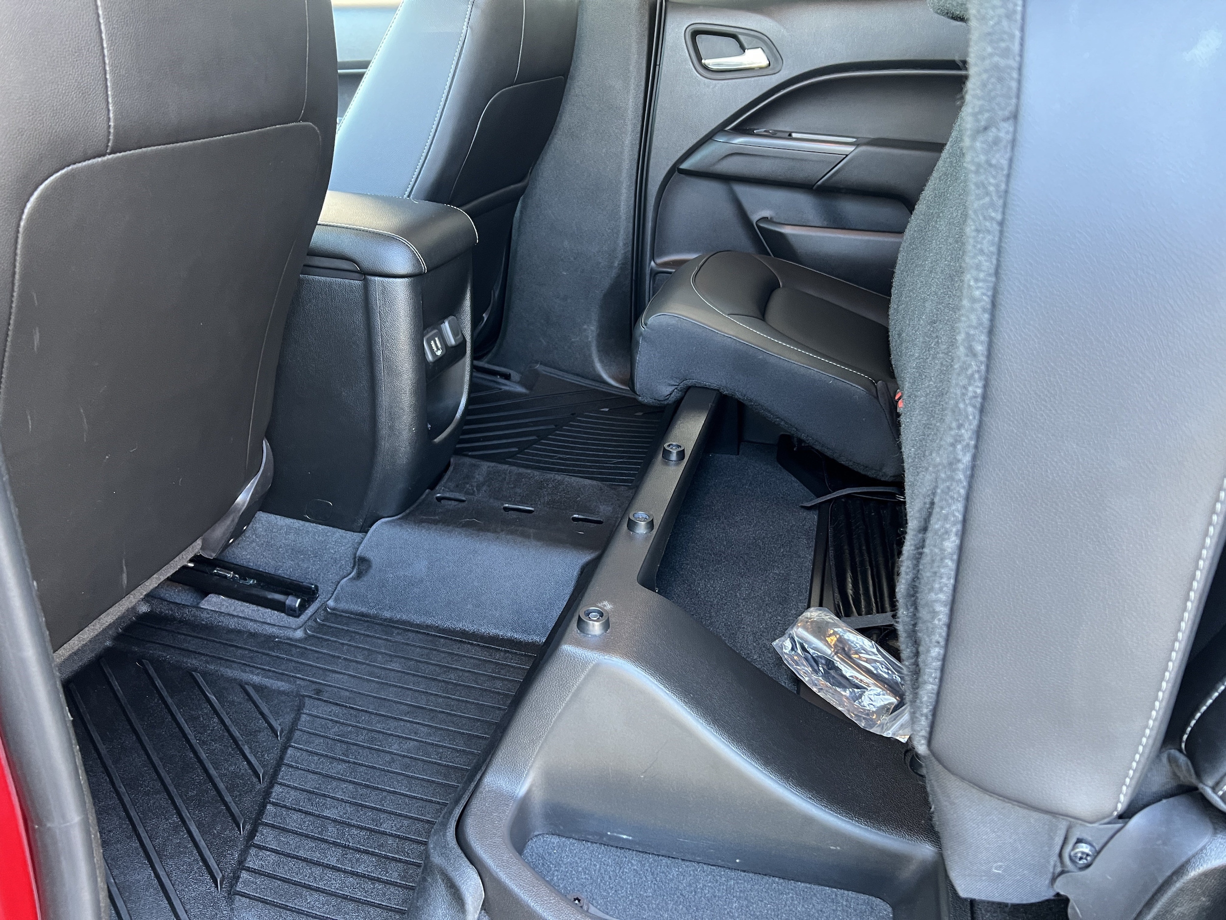 2022 Chevrolet Colorado ZR2 - Photo 18