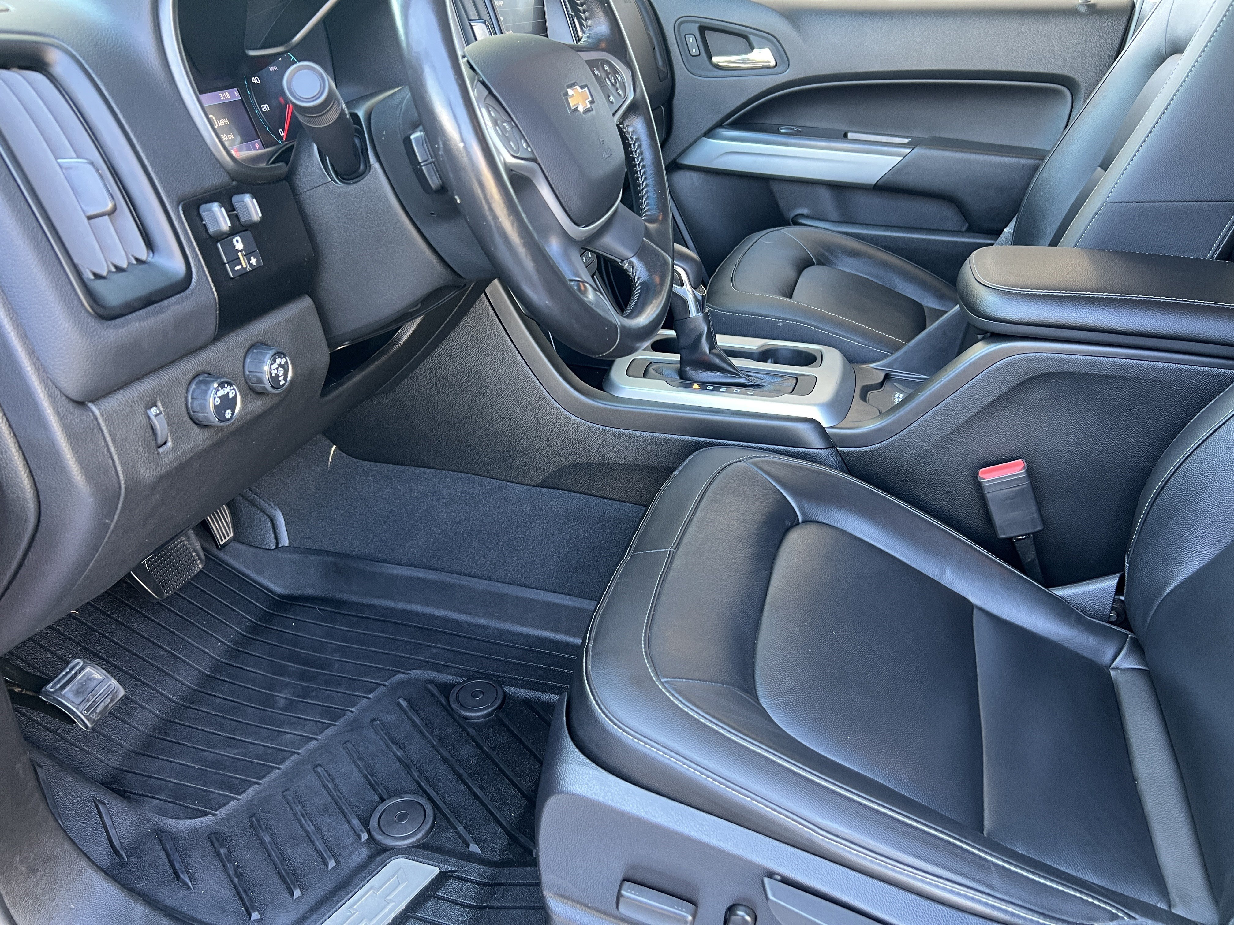 2022 Chevrolet Colorado ZR2 - Photo 15