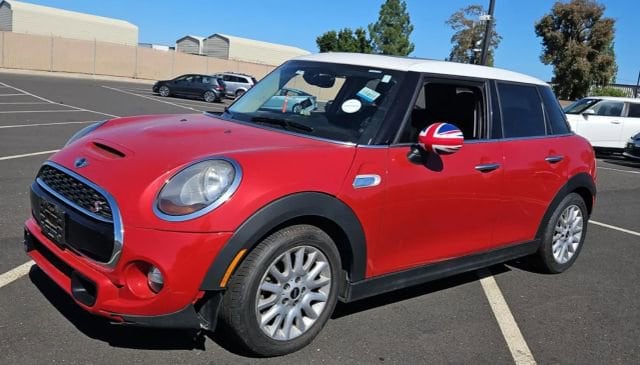 2016 MINI Cooper