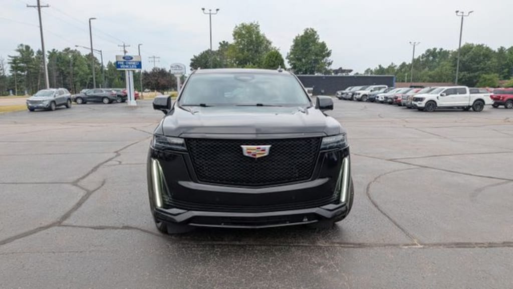 Used 2024 Cadillac Escalade Sport Platinum SUV