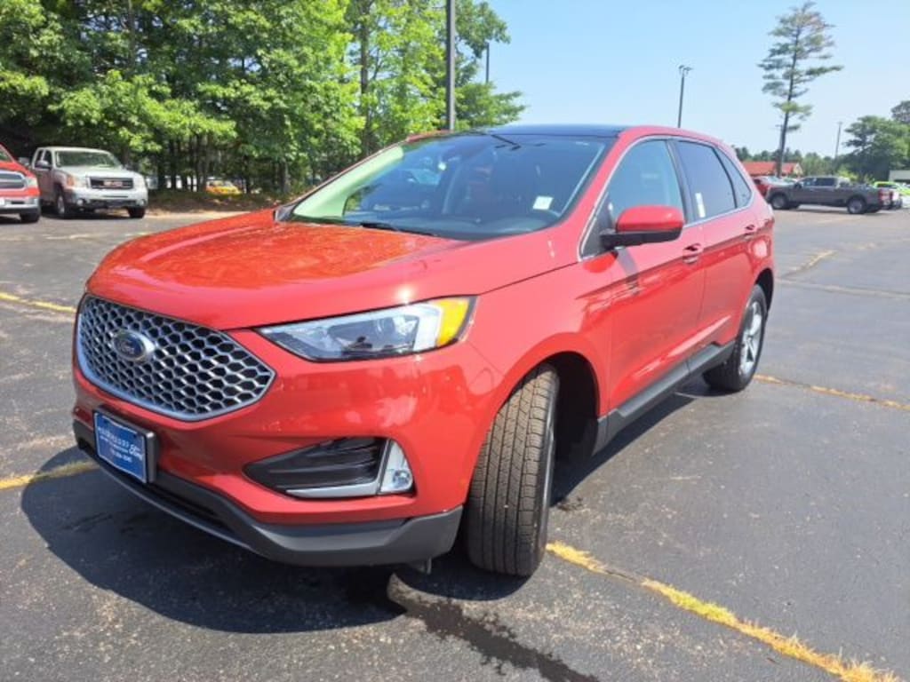 Certified 2024 Ford Edge SUV