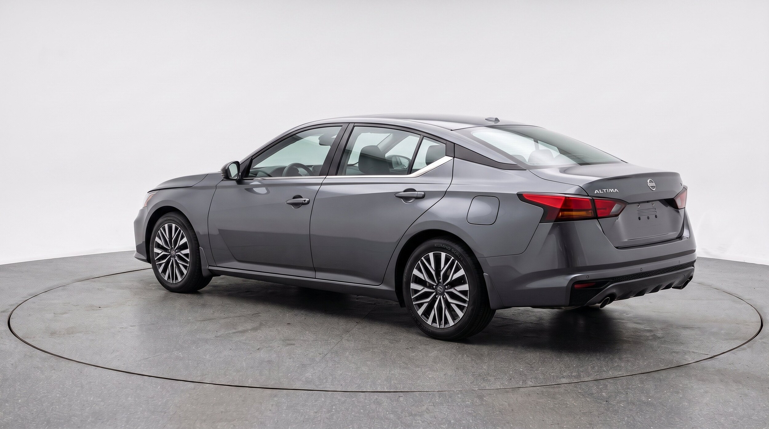 Thumbnail: 2025 Nissan Altima - 6
