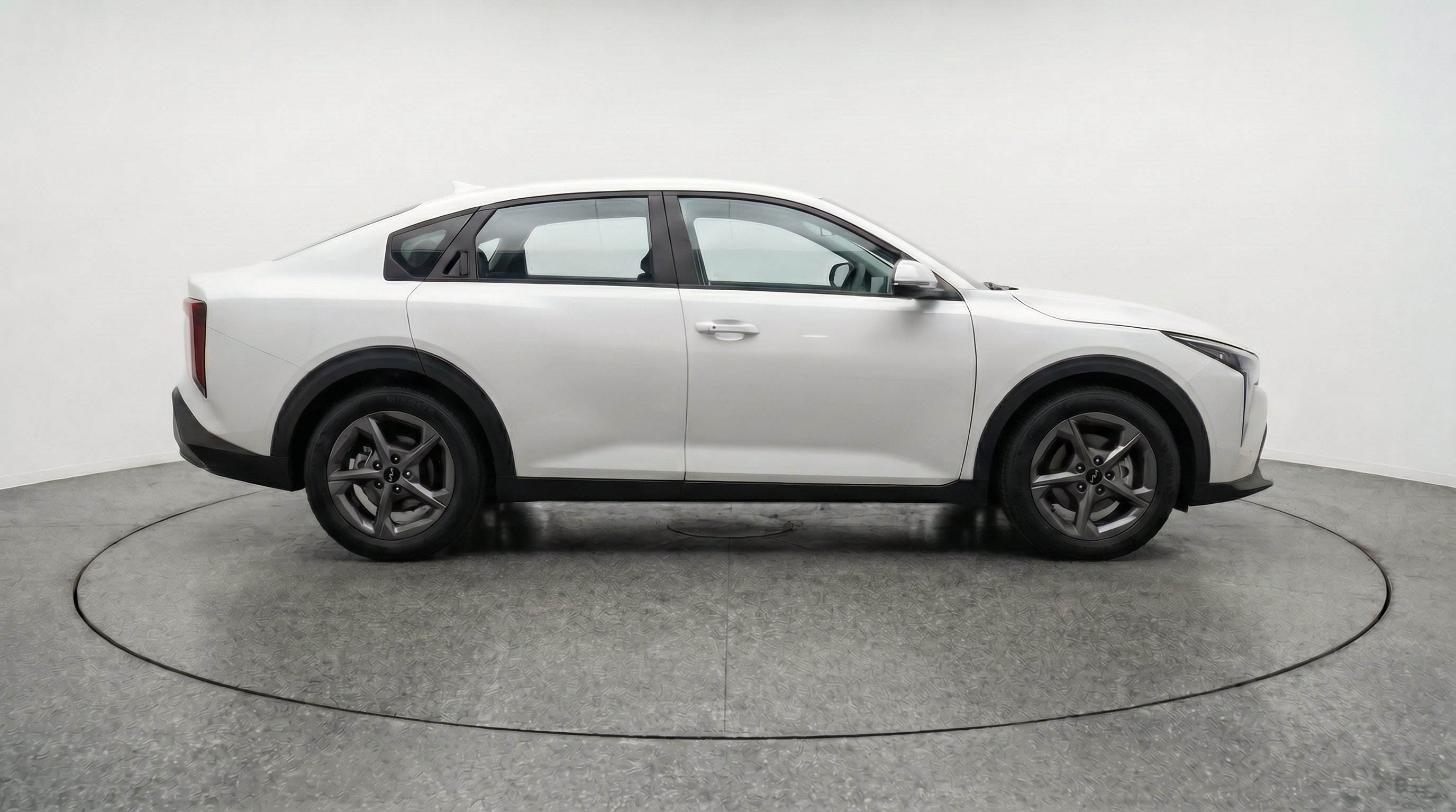 Thumbnail: 2026 Kia K4 - 10
