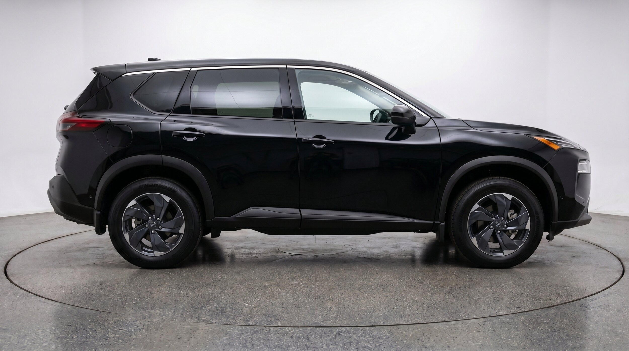 Thumbnail: 2025 Nissan Rogue - 10