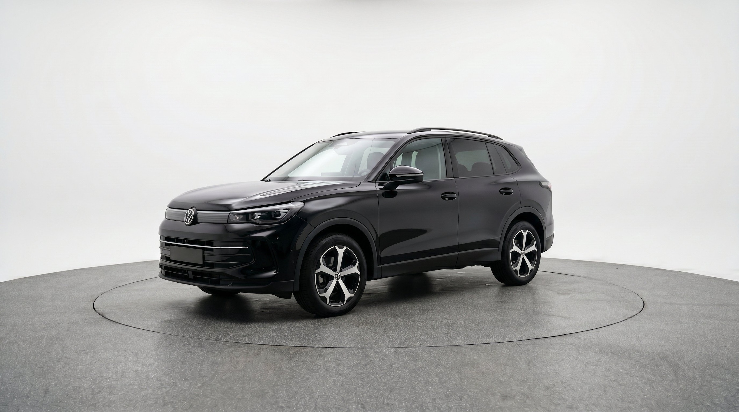 Thumbnail: 2026 Volkswagen Tiguan - 3