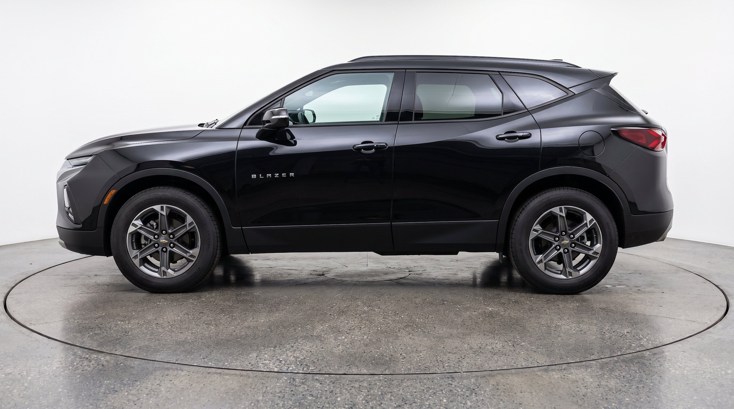 Thumbnail: 2026 Chevrolet Blazer - 5