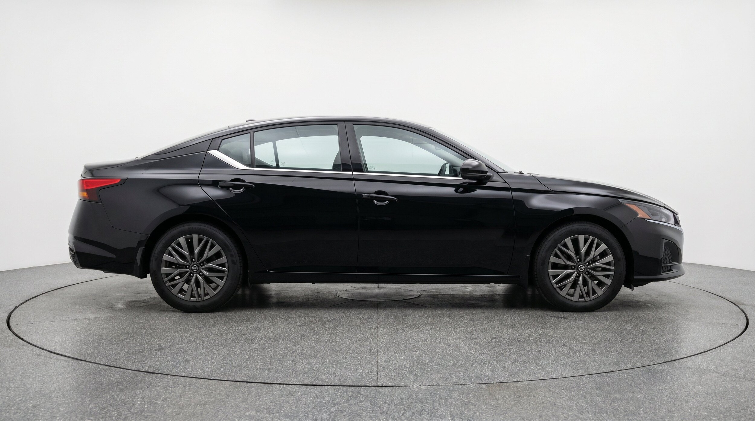 Thumbnail: 2026 Nissan Altima - 10