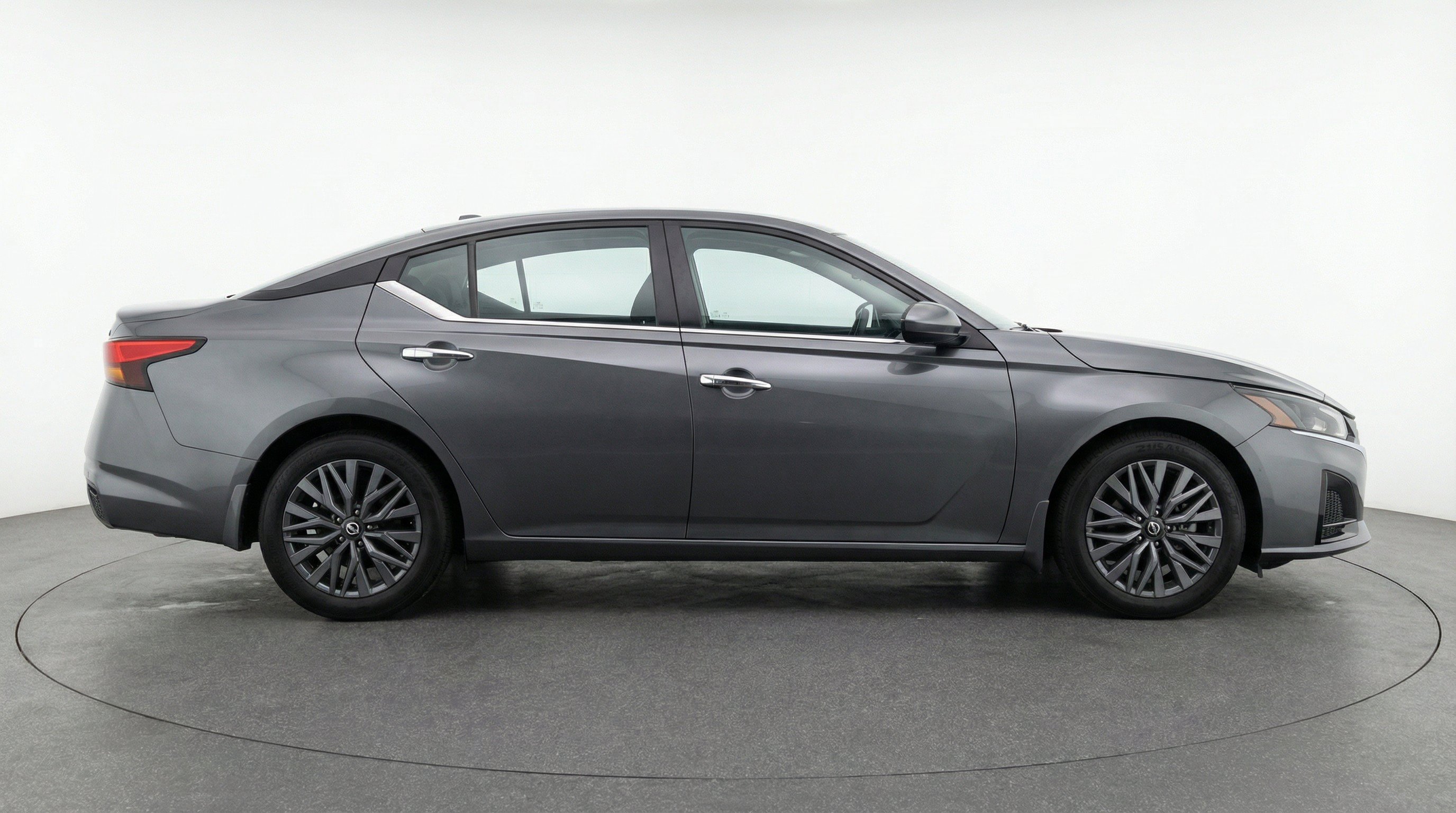 Thumbnail: 2025 Nissan Altima - 10
