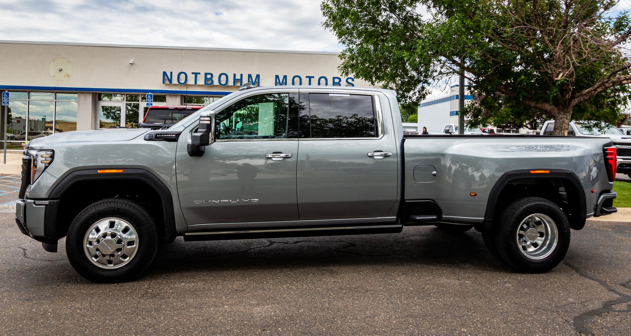2025 GMC Sierra 3500HD Denali Ultimate