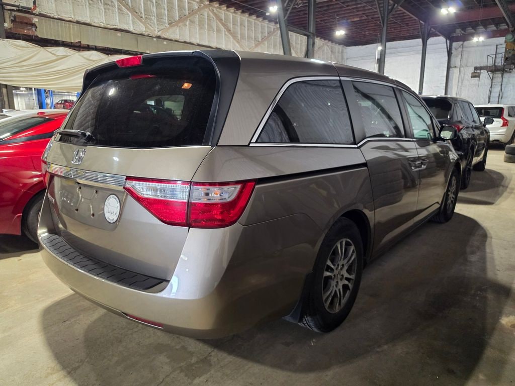 Used 2013 Honda Odyssey EX-L Minivan/Van