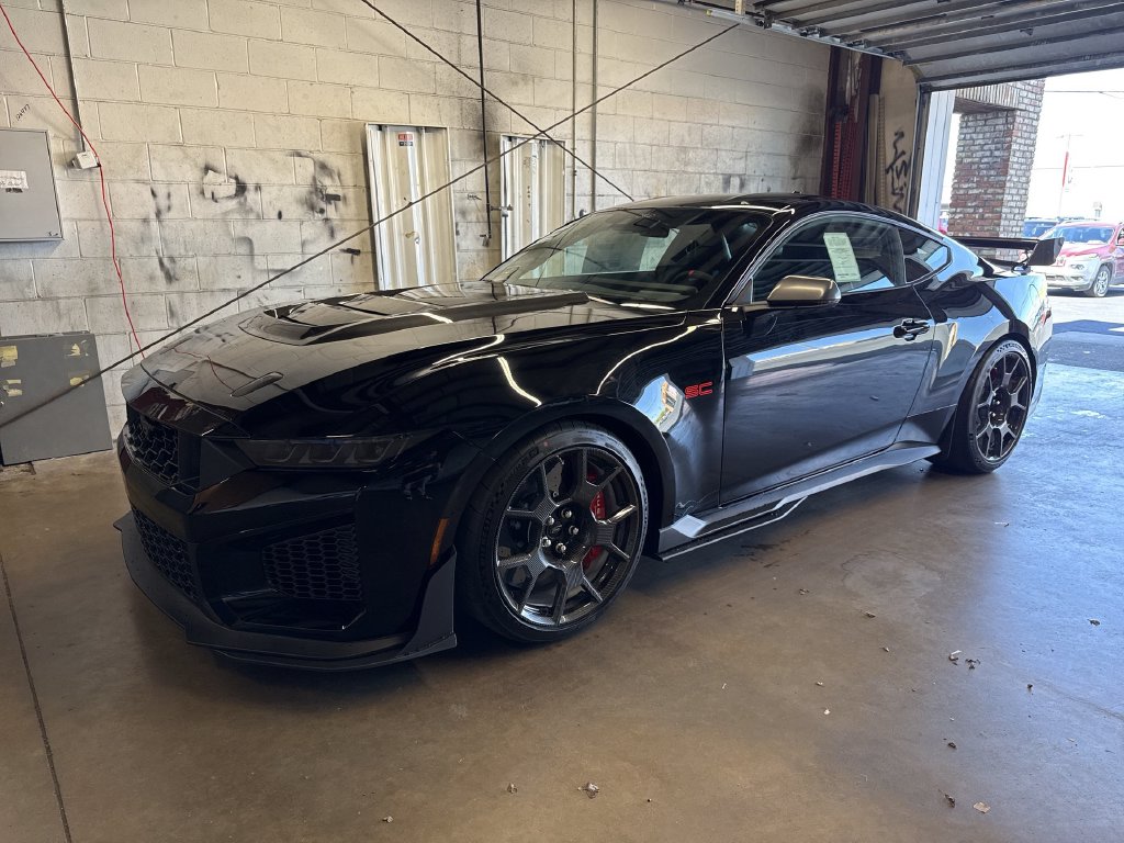 2026 Ford Mustang Dark Horse