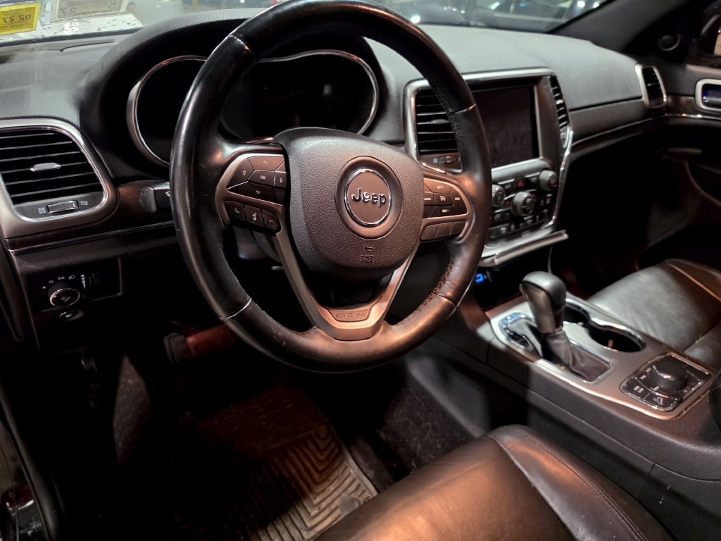 Used 2018 Jeep Grand Cherokee Limited SUV