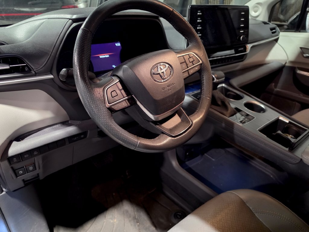 Used 2024 Toyota Sienna Limited Minivan/Van