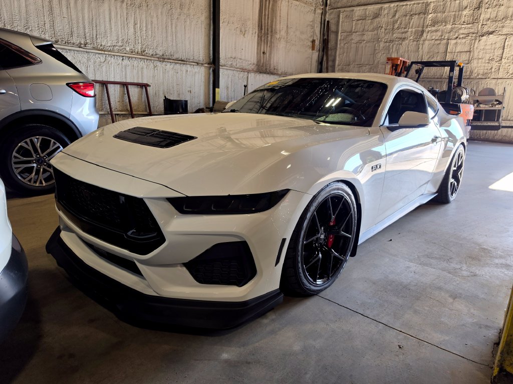  Ford Mustang