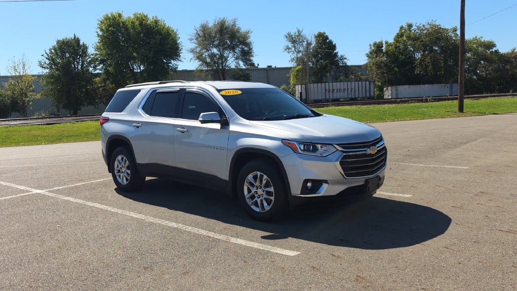 Used 2020 Chevrolet Traverse LT SUV