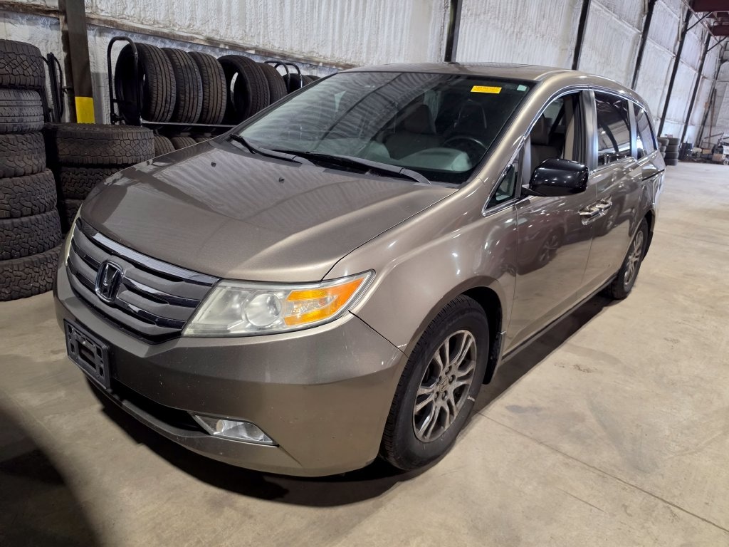 Used 2013 Honda Odyssey EX-L Minivan/Van