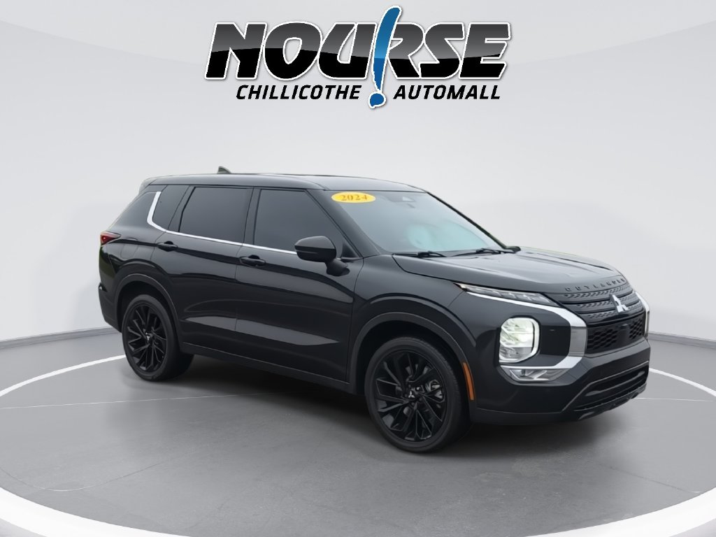 Used 2024 Mitsubishi Outlander SE Black Edition SUV